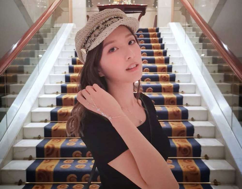 郭嘉文|李泽楷女友欢庆28岁生日，发文感谢好友帮忙，却只字未提李泽楷