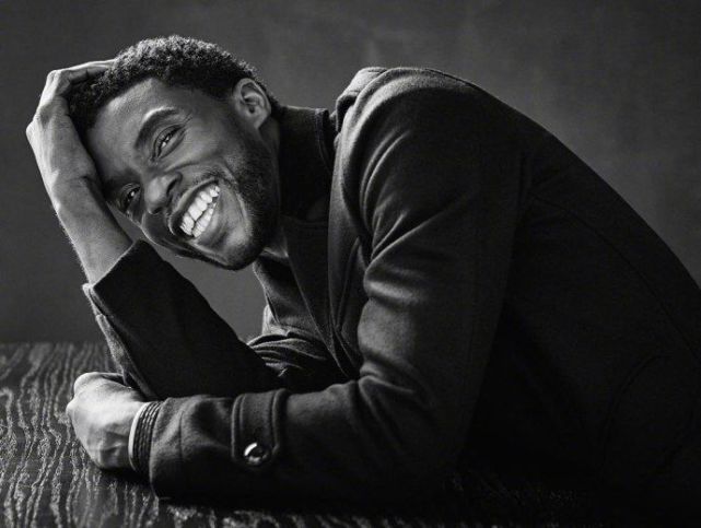 邻家男孩|漫威电影《黑豹》主演查德维克·博斯曼去世终年43岁 与癌症搏斗4年