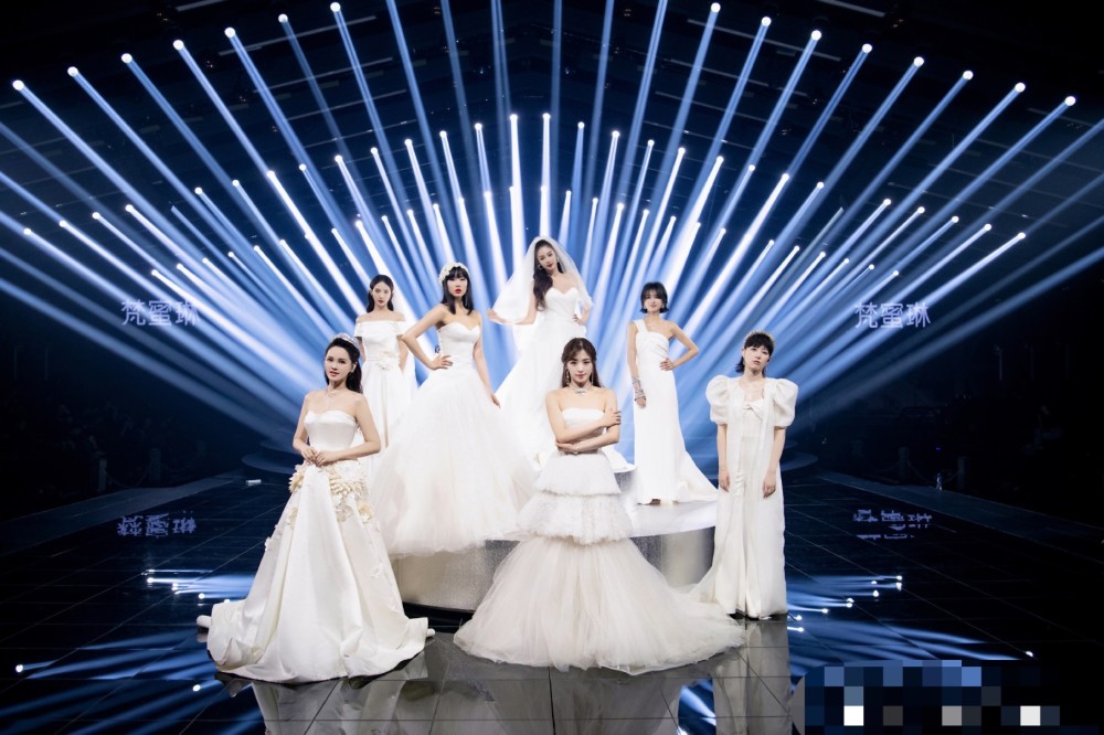 浪姐|粉丝打投遭节目组压票？《浪姐》赛制被吐槽，有的姐姐全程陪跑