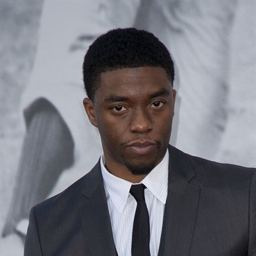 邻家男孩|漫威电影《黑豹》主演查德维克·博斯曼去世终年43岁 与癌症搏斗4年