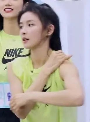 岳云鹏|岳云鹏说李斯丹妮腿粗，是情商低还是物化女性？