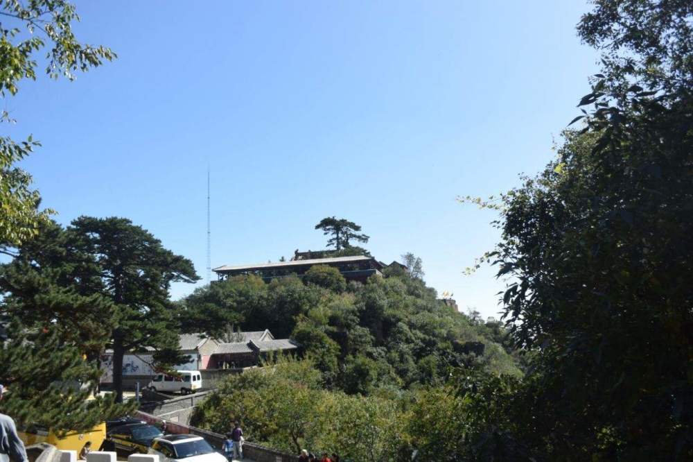 北京|北京被忽视的一座山，以古刹、奇松、怪石、异卉闻名，却仅是3A