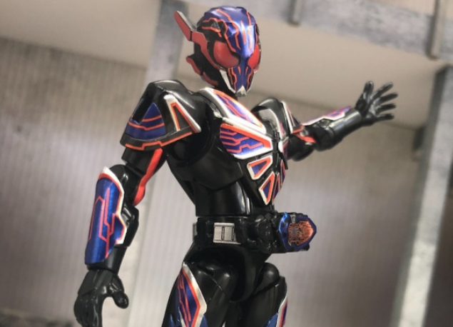 假面骑士零一:伊甸手办公开发售,露镜仅七秒,剧场版未上映,这速度绝了