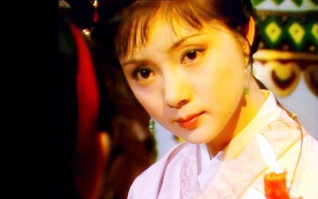 贾宝玉|贾宝玉白鹤亮翅，香菱神助攻，宝钗这个射覆把自己射出了内伤