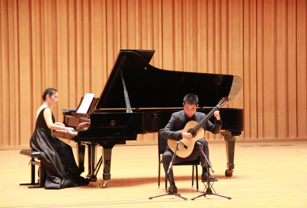 古典吉他协奏曲音乐会再现世界名曲它和普通吉他有何不同