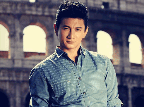 刘诗诗|吴奇隆被保安扑倒时，又开始羡慕刘诗诗，这样的男人太稀罕