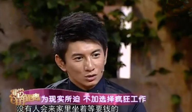 刘诗诗|吴奇隆被保安扑倒时，又开始羡慕刘诗诗，这样的男人太稀罕