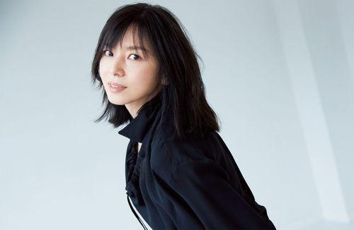 悠长假期女主山口智子嫁给幸福与丈夫恩爱羡煞旁人