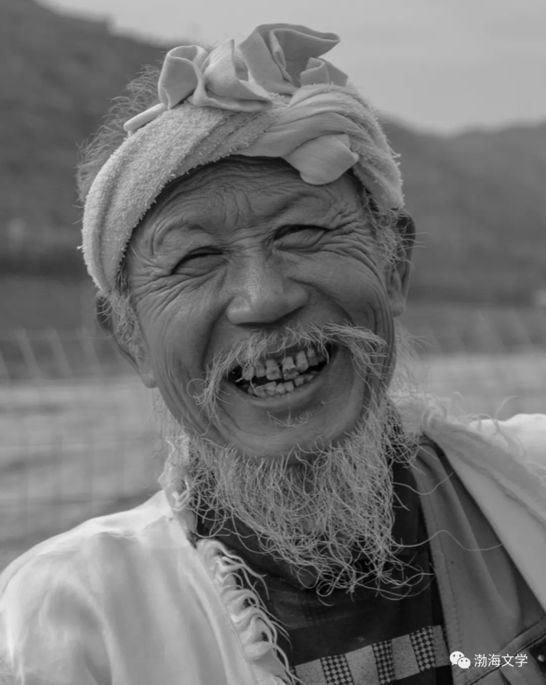 父爱|实拍滨州街头的“父亲们”