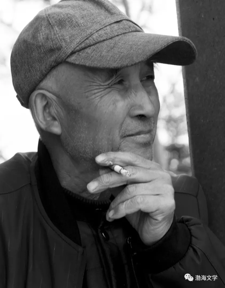 父爱|实拍滨州街头的“父亲们”