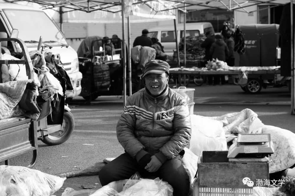 父爱|实拍滨州街头的“父亲们”