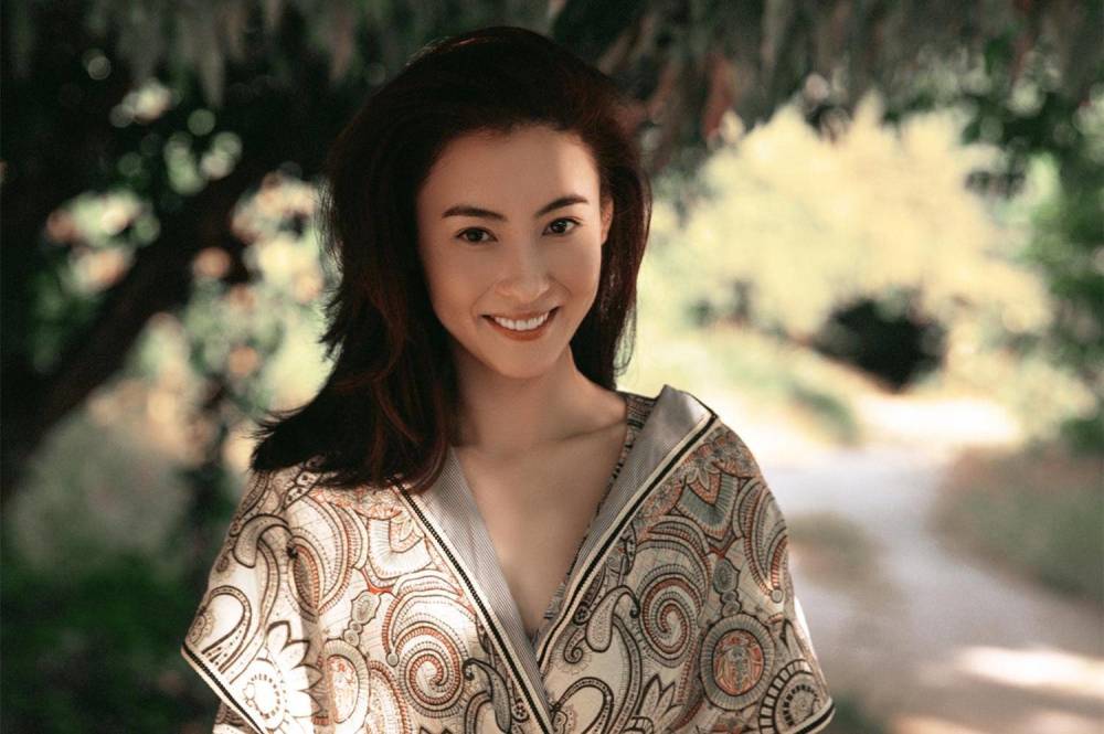 张柏芝|张柏芝最新路透曝光，小腹隆起外套都挡不住，被猜测怀了4胎