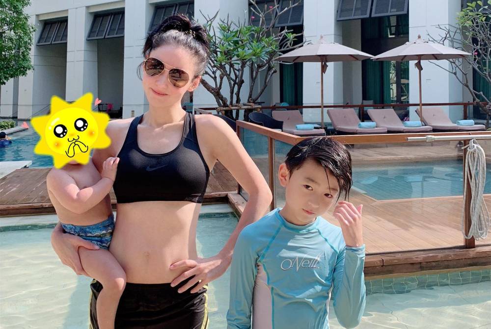 张柏芝|张柏芝最新路透曝光，小腹隆起外套都挡不住，被猜测怀了4胎