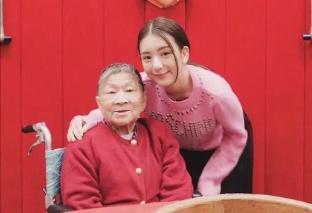 郭富城|郭富城母亲：中年经历丧子丧夫之痛，97岁寿终正寝人生没有遗憾