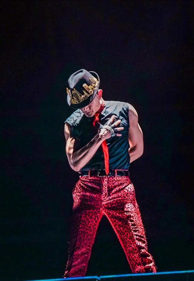 郭富城|郭富城母亲：中年经历丧子丧夫之痛，97岁寿终正寝人生没有遗憾