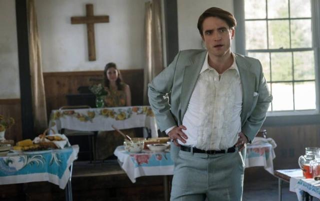 罗伯特·帕丁森|荷兰弟脸上带伤，罗伯特像发福大叔，蜘蛛侠和蝙蝠侠相遇了