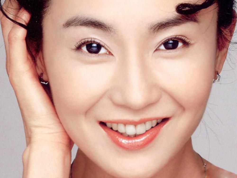 香港小姐竞选|香港小姐今晚决赛！你最喜欢谁，李嘉欣、朱玲玲还是张曼玉？