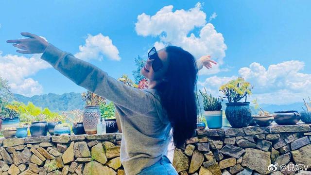 倪妮|章子怡发文怒斥代拍，倪妮被撞后反被威胁，好脾气回应获称赞