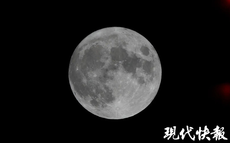 spacex|首位SpaceX环月乘客2023年启程，普通人去月球还需要多久？