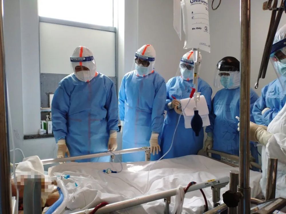 北京协和医院|刚刚，抗疫英雄杜斌教授回家了！