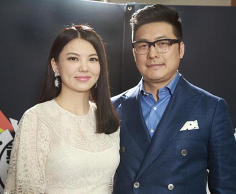 王岳伦|在王岳伦道歉14天后晒自拍的李湘，活出了中年女人的高级智慧