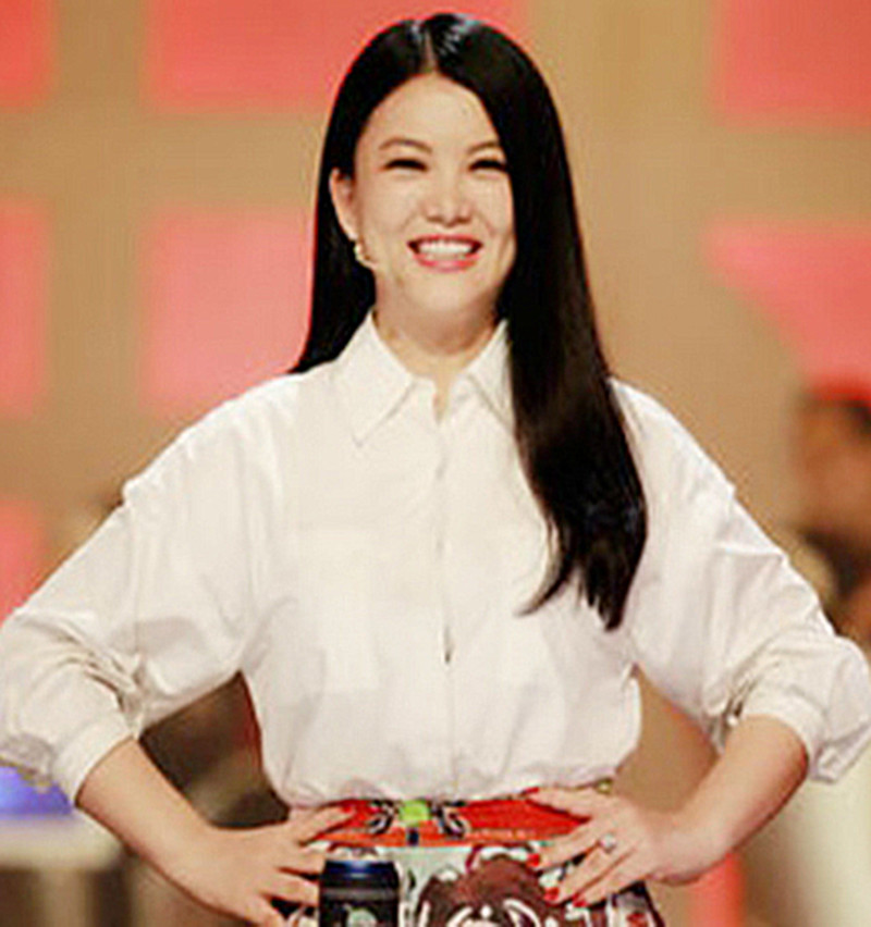 王岳伦|在王岳伦道歉14天后晒自拍的李湘，活出了中年女人的高级智慧