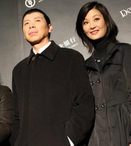 徐帆|师生恋、倒追、同居？徐帆那么爱王志文，为何嫁给了二婚的冯小刚