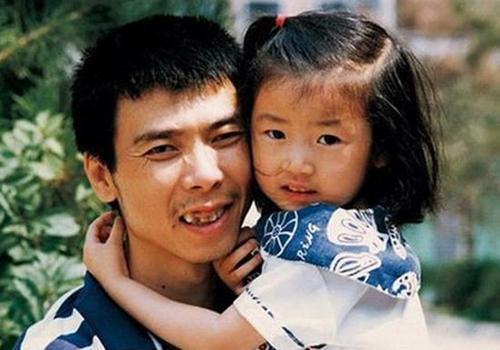 徐帆|师生恋、倒追、同居？徐帆那么爱王志文，为何嫁给了二婚的冯小刚