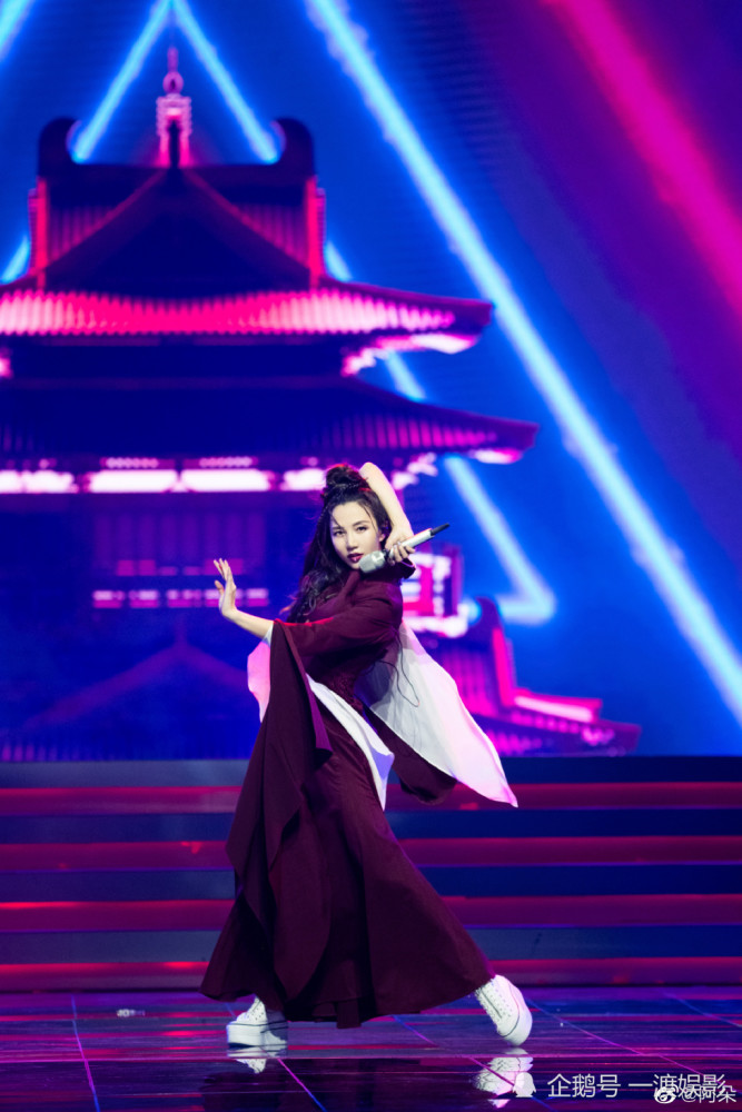 乘风破浪的姐姐|骂声和质疑再多，我还是喜欢《乘风破浪的姐姐》