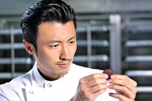 谢霆锋|谢霆锋、范冰冰不爱洗澡各有原因！而这位83岁爷爷63年没洗澡真相感人