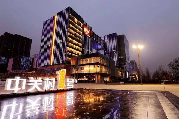 高楼大厦|一个人的北京，一座城市的梦想，一群人的武林！