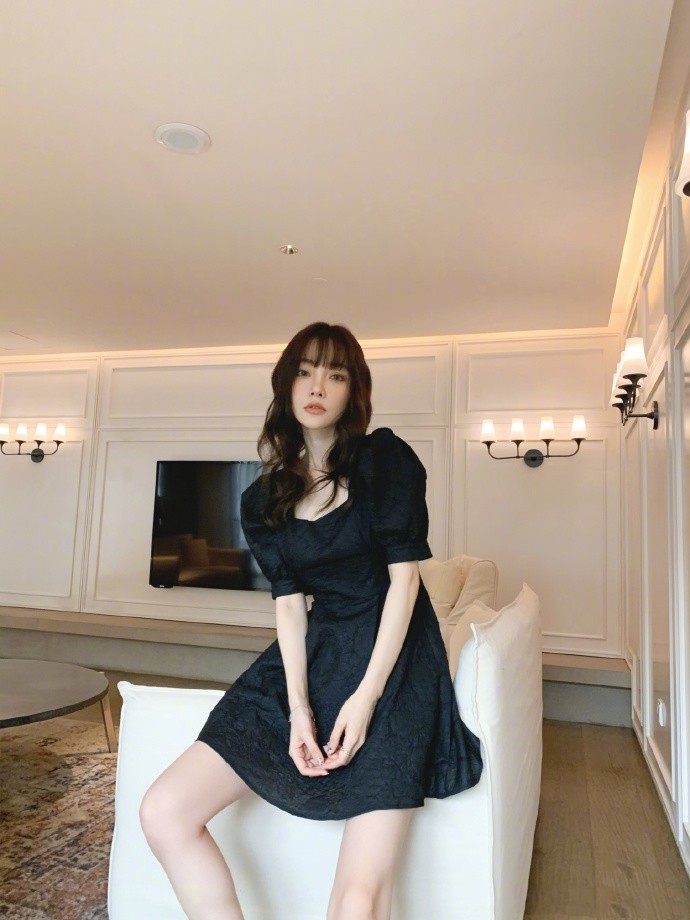 pgone|网曝PGone复出商演被强制离场，李小璐发文：希望你是最厉害的