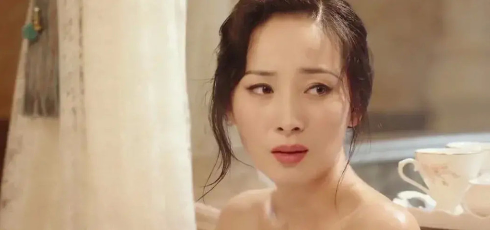 以家人之名|一开播就冲上热度榜第一，马伊琍新剧击败了《以家人之名》