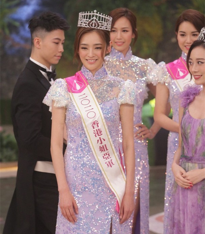 香港小姐|2020年港姐三甲诞生！混血护士夺冠，亚军神似吴佩慈，季军很失望