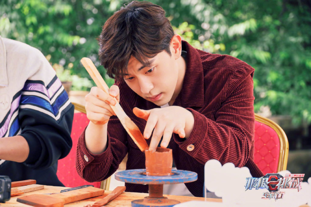 邓伦|邓伦本期玩出《极挑》精髓，多位艺人中断录制，任嘉伦成最惨嘉宾！