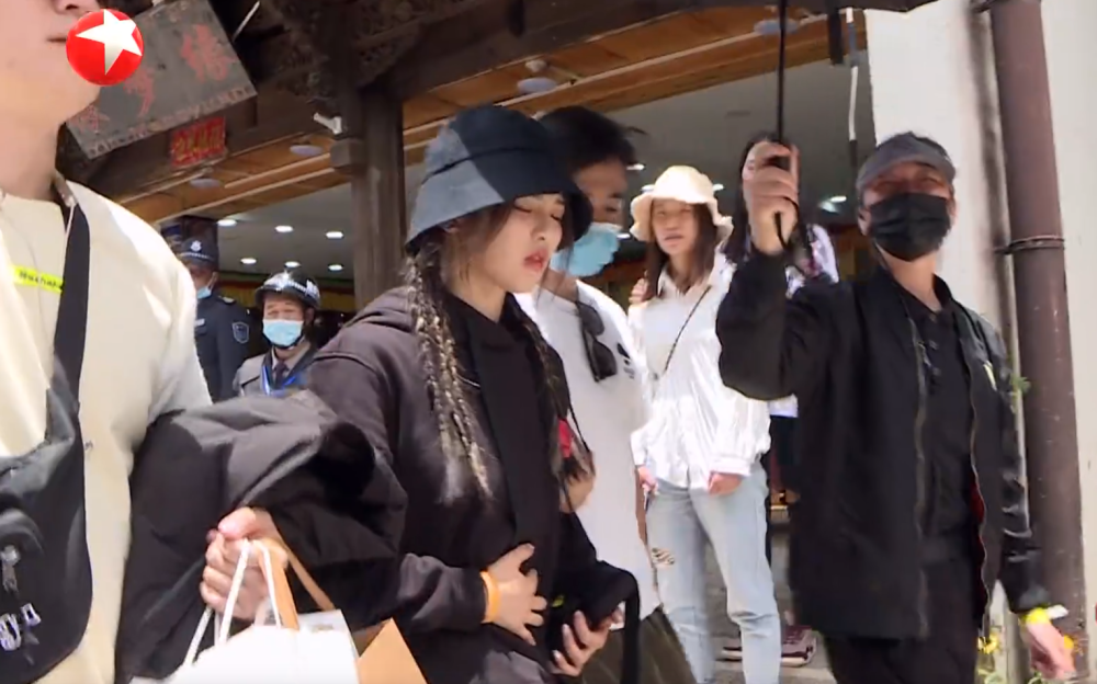 邓伦|邓伦本期玩出《极挑》精髓，多位艺人中断录制，任嘉伦成最惨嘉宾！