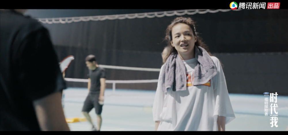 加伊姐|童年被家暴、贫穷、拍情色片，凭什么40岁后，她比林志玲活得舒展？