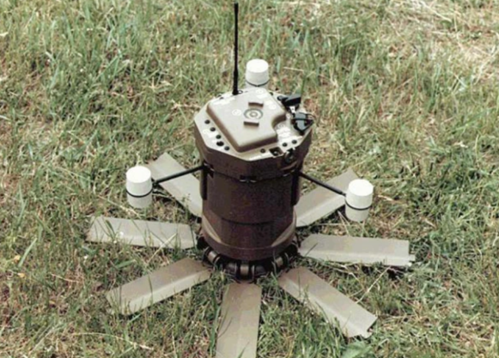 美军反坦克地雷酷似八爪鱼地下起飞直攻顶但难破99a重甲防御