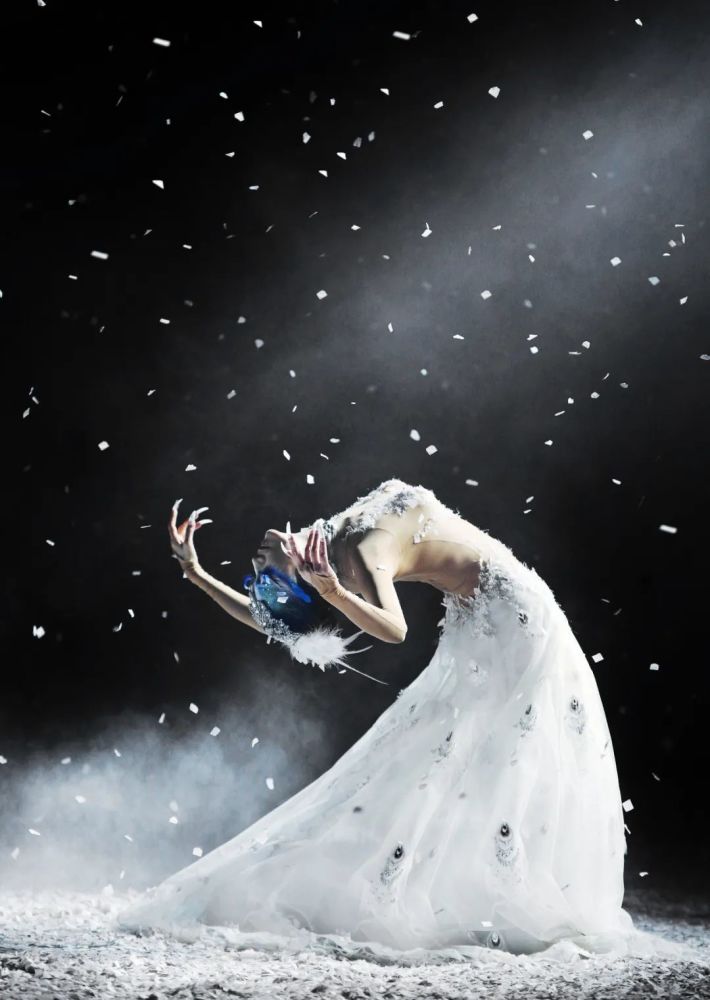 杨丽萍因为有舞