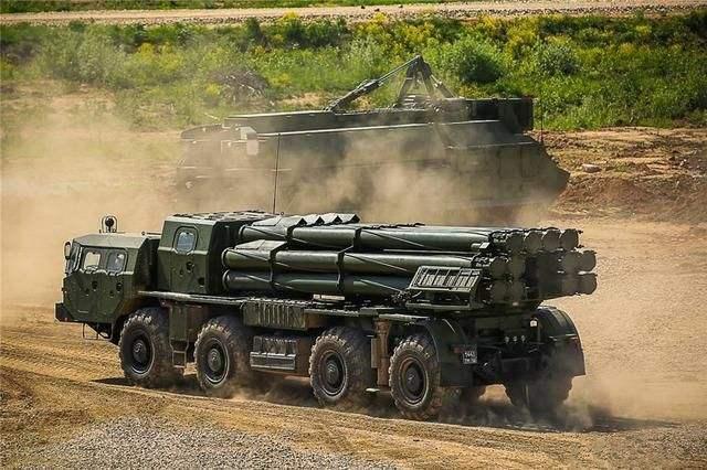 射程在400公里以上的卫士火箭炮,中国只出口不装备,是为何?