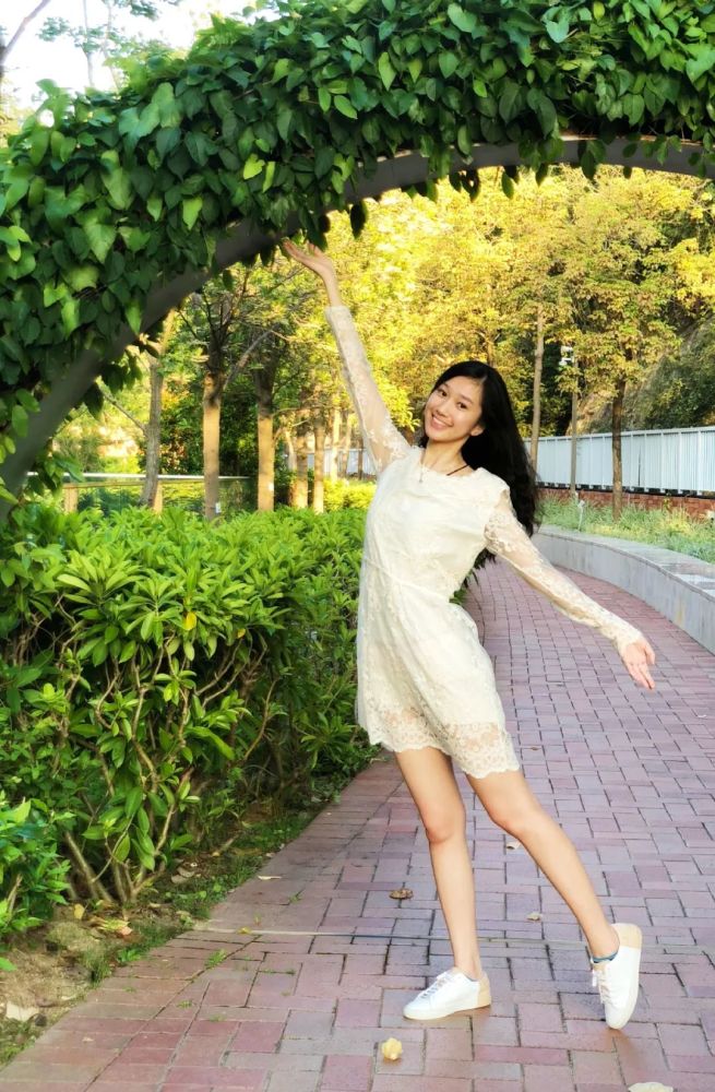 成为香港小姐这是卢姗小时候的梦想