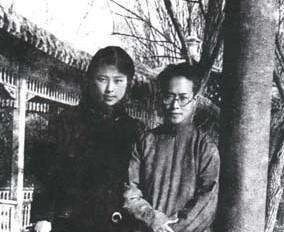 沈从文|高青子如何轻易介入沈从文和张兆和？刻意模仿他小说女主角的装束