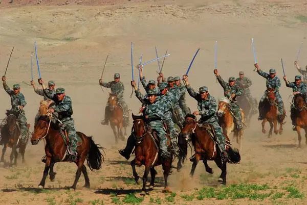 解放军现在还有骑兵吗