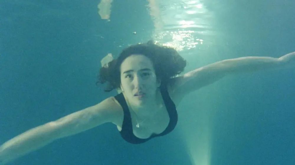 张新悦|脑筋清醒的港风美人，隐退后人生才刚开始