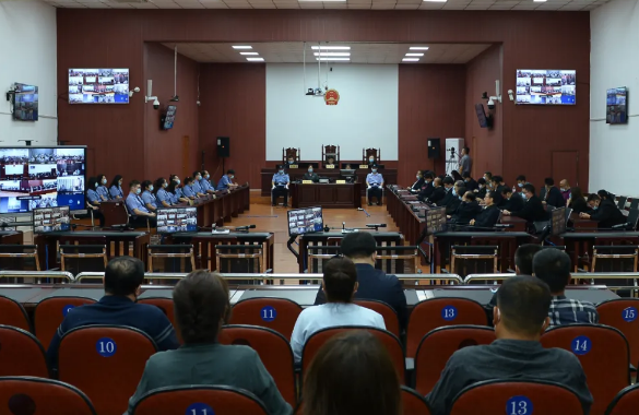 大肆实施涉油犯罪黑龙江大庆市南广成等人涉黑案一审公开宣判