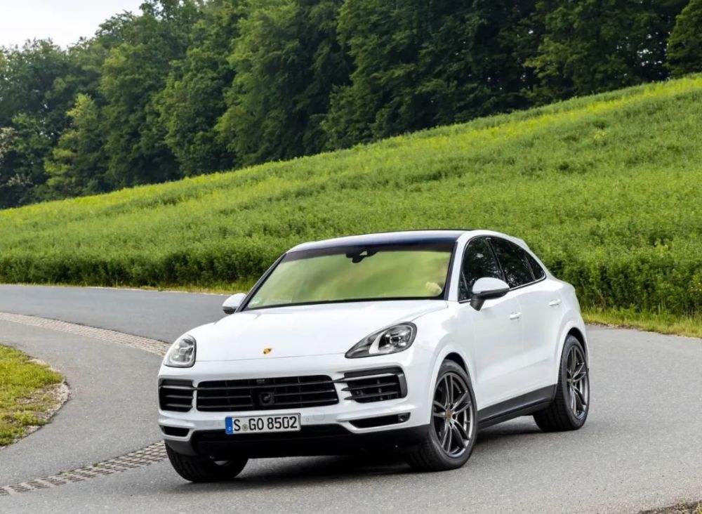 外媒评保时捷卡宴coupe:easy to like,hard to love