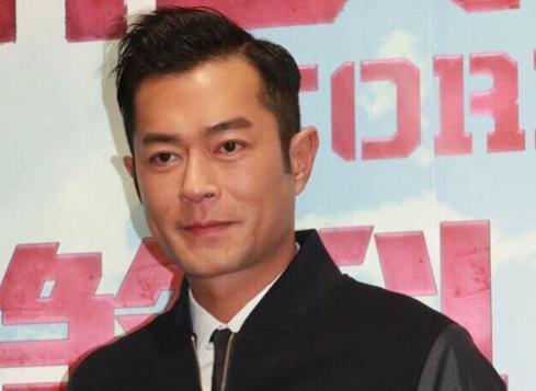 查德维克·博斯曼|好汉惜好汉！古天乐发文大赞黑豹男主角，专业精神实在令人佩服