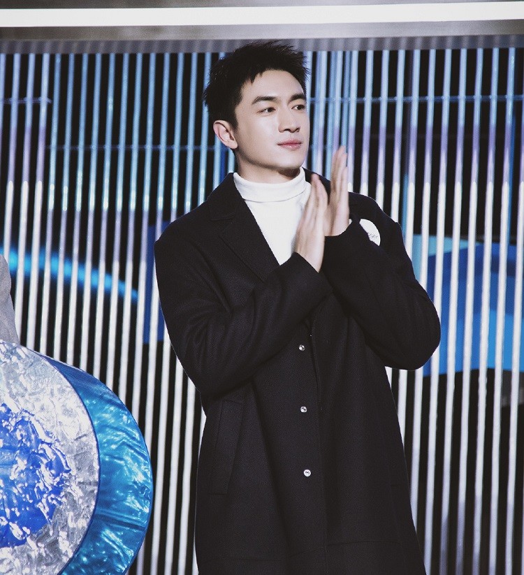 张新成|《默读》越传越离谱？继潘粤明张新成后，又传刘昊然和张若昀出演