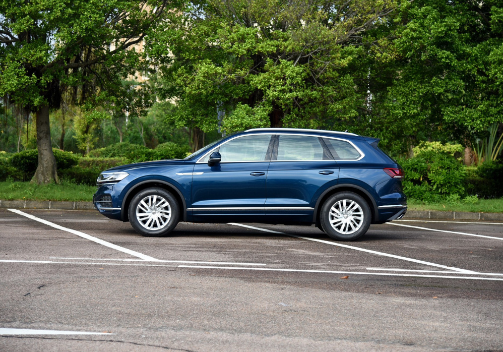 大众途锐:我尽力了,换壳添越仅售46万,车友:宝马x5买早了