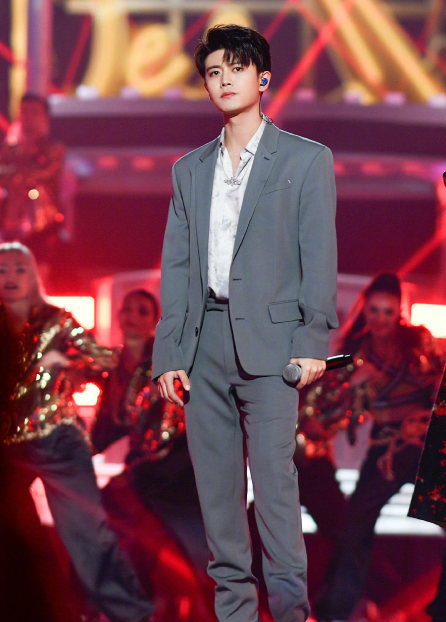 任嘉伦|任嘉伦把《极限挑战》玩出新高度，他才是被严重低估的综艺咖